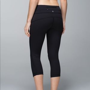 Lululemon crop leggings
